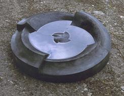 Stephen Hogbin, concrete bird bath